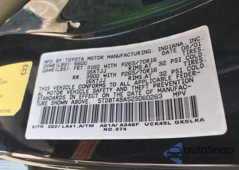 2002 Toyota Sequoia Limited z USA, uszkodzony, nr VIN 5TDBT48A52S060263